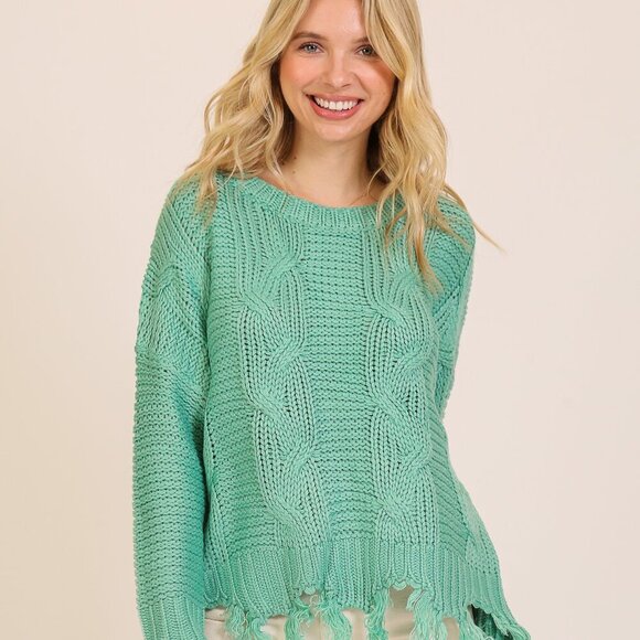 LUMIERE OVER SIZE CABLE KNIT SWEATER SIZE MEDIUM - Picture 1 of 5